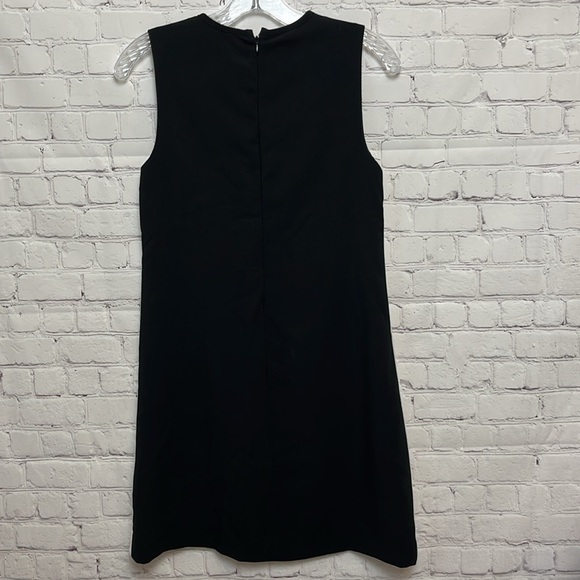 Victoria Beckham for Target Black and White Mod Shift Tulip Appliqué Dress - Picture 9 of 15
